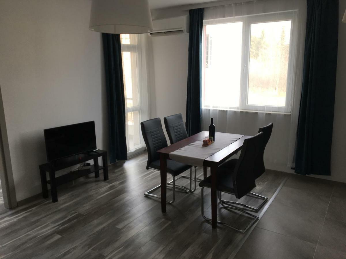Apartvel Apartment 2 벨린그래드 외부 사진